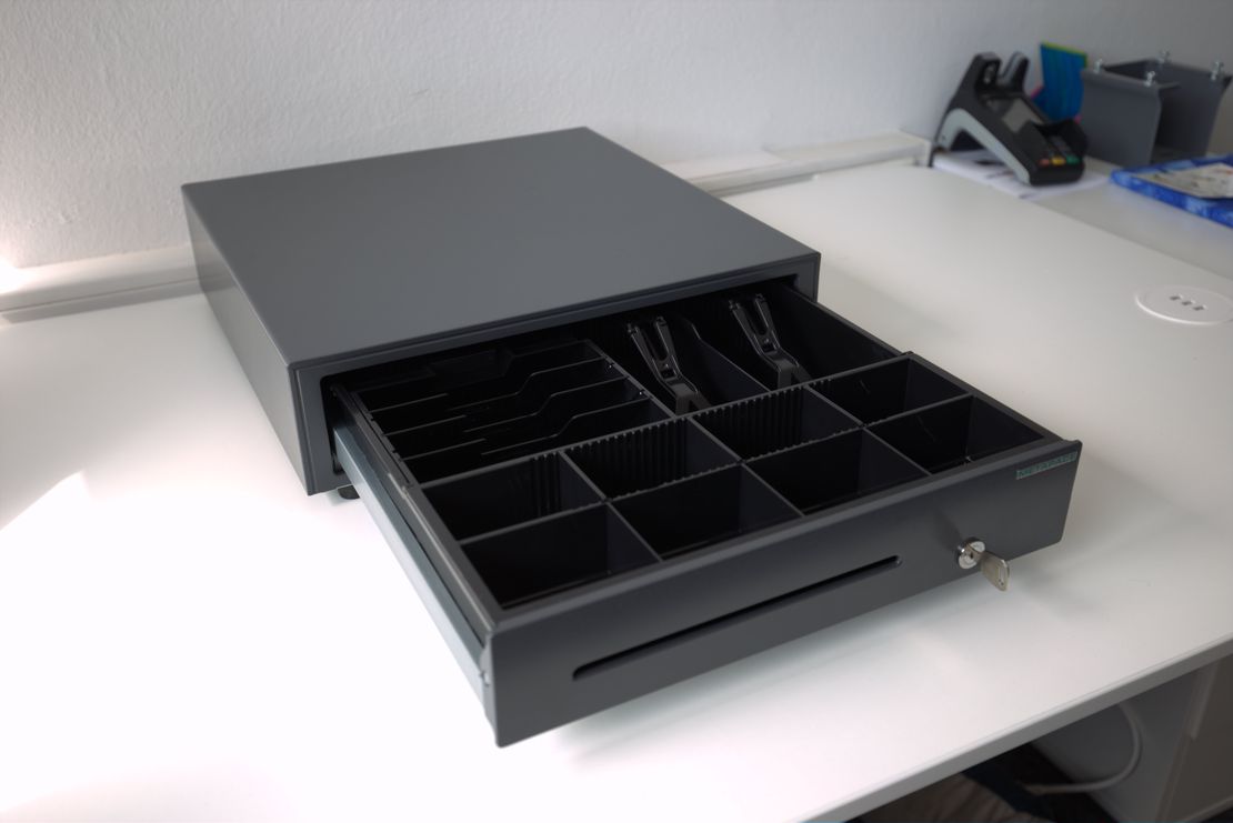 Große Kassenlade Metapace K-1