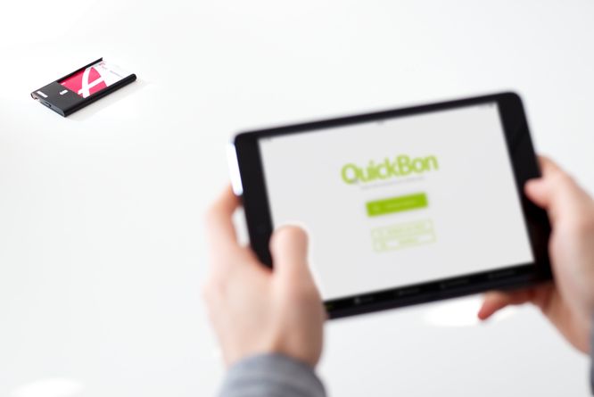 iPad mini mit drahtloser Signatureinheit