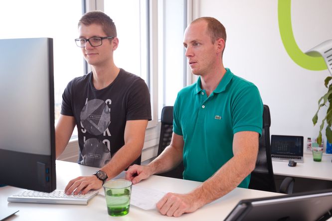 Das QuickBon Team bei der Arbeit